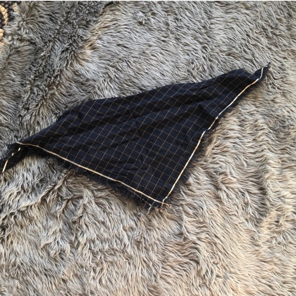 Madewell Windowpane Bandana - Picture 5 of 5